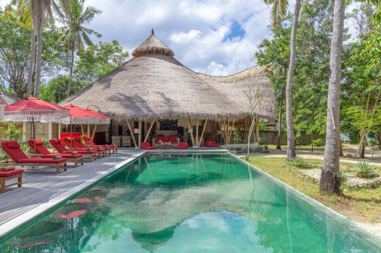 Amahelia Luxury Resort & Restaurant - Gili Asahan Exteriör bild
