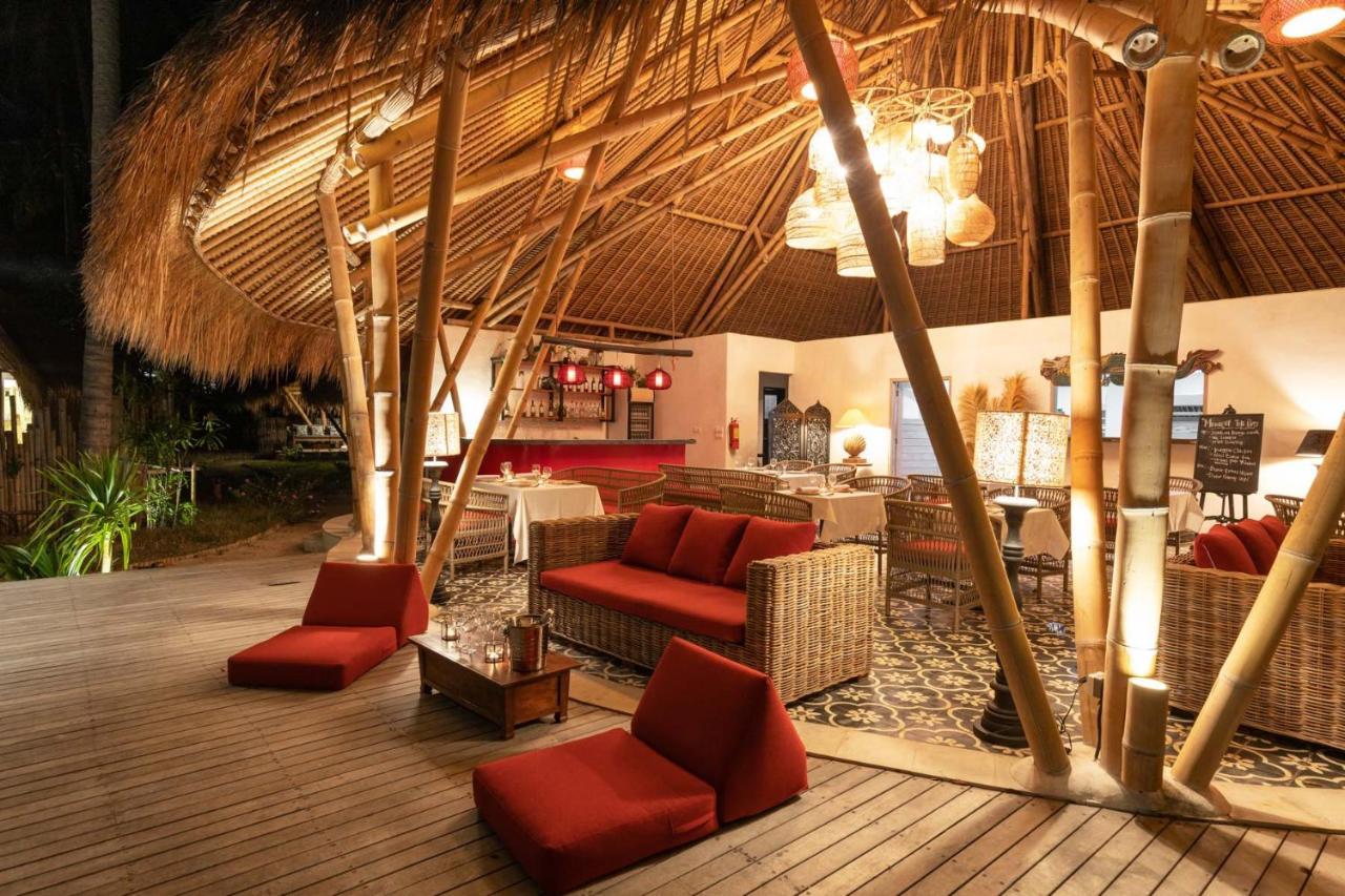 Amahelia Luxury Resort & Restaurant - Gili Asahan Exteriör bild