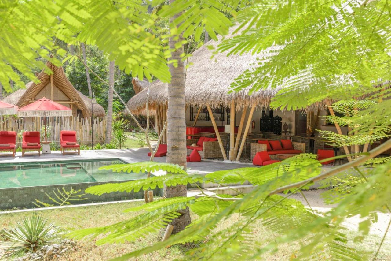 Amahelia Luxury Resort & Restaurant - Gili Asahan Exteriör bild