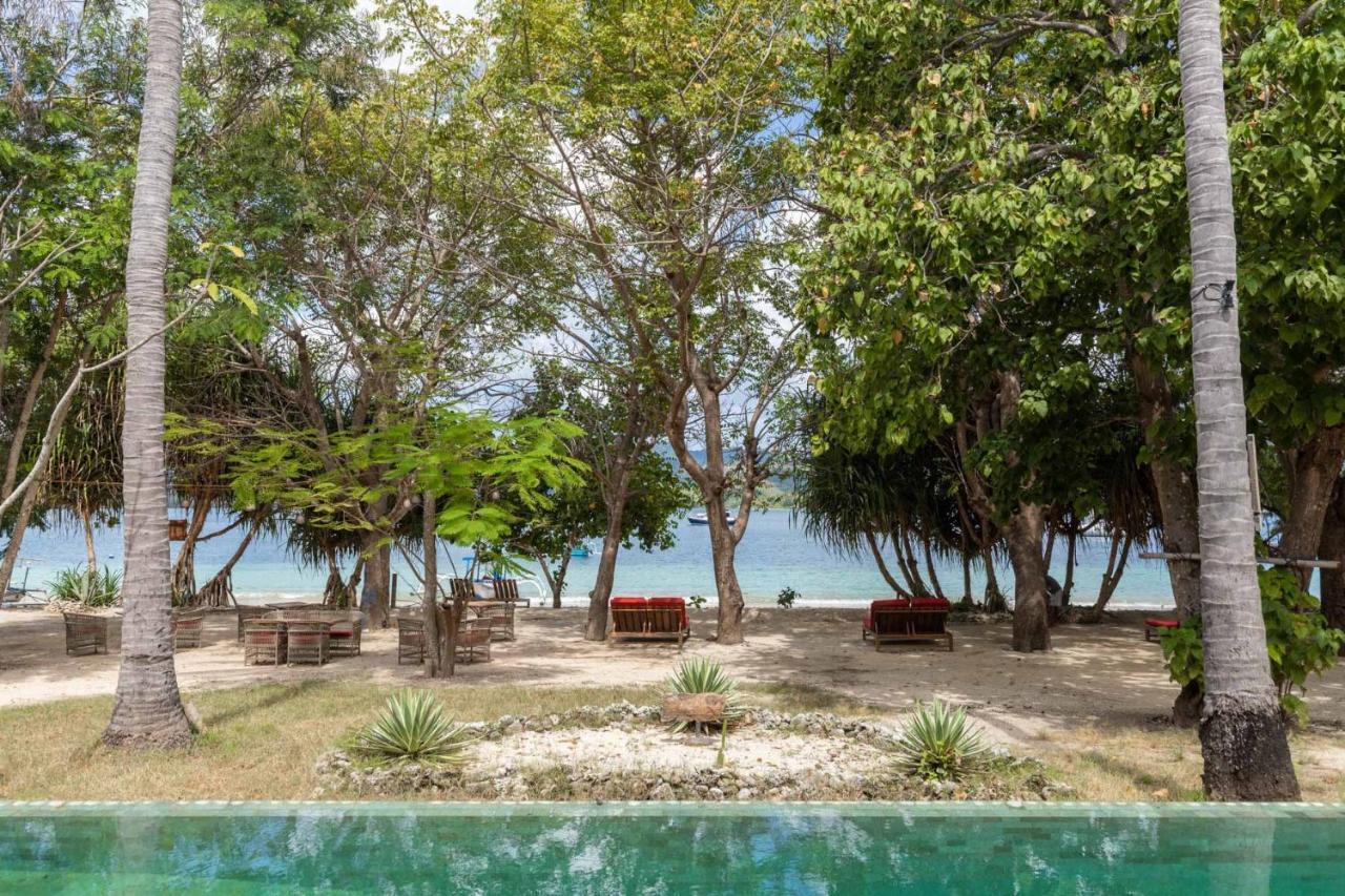 Amahelia Luxury Resort & Restaurant - Gili Asahan Exteriör bild