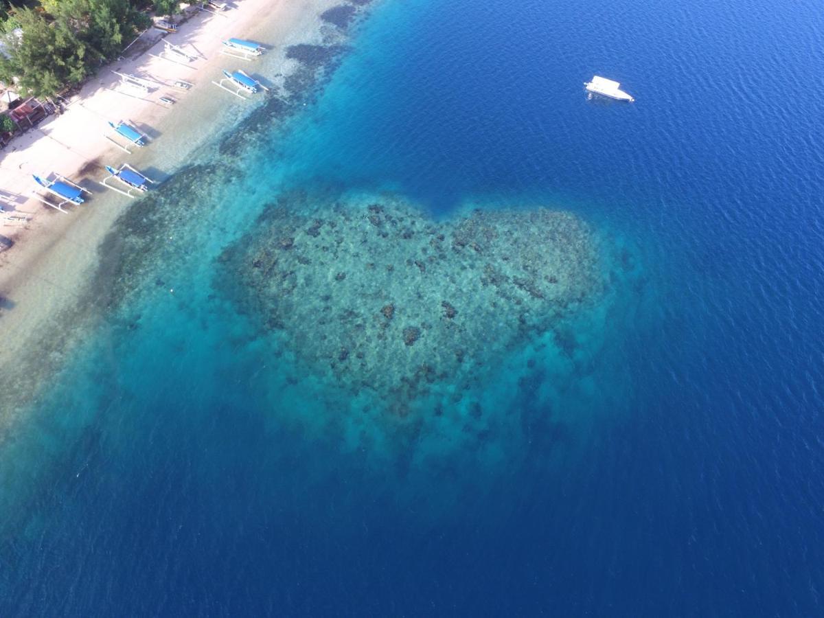 Amahelia Luxury Resort & Restaurant - Gili Asahan Exteriör bild