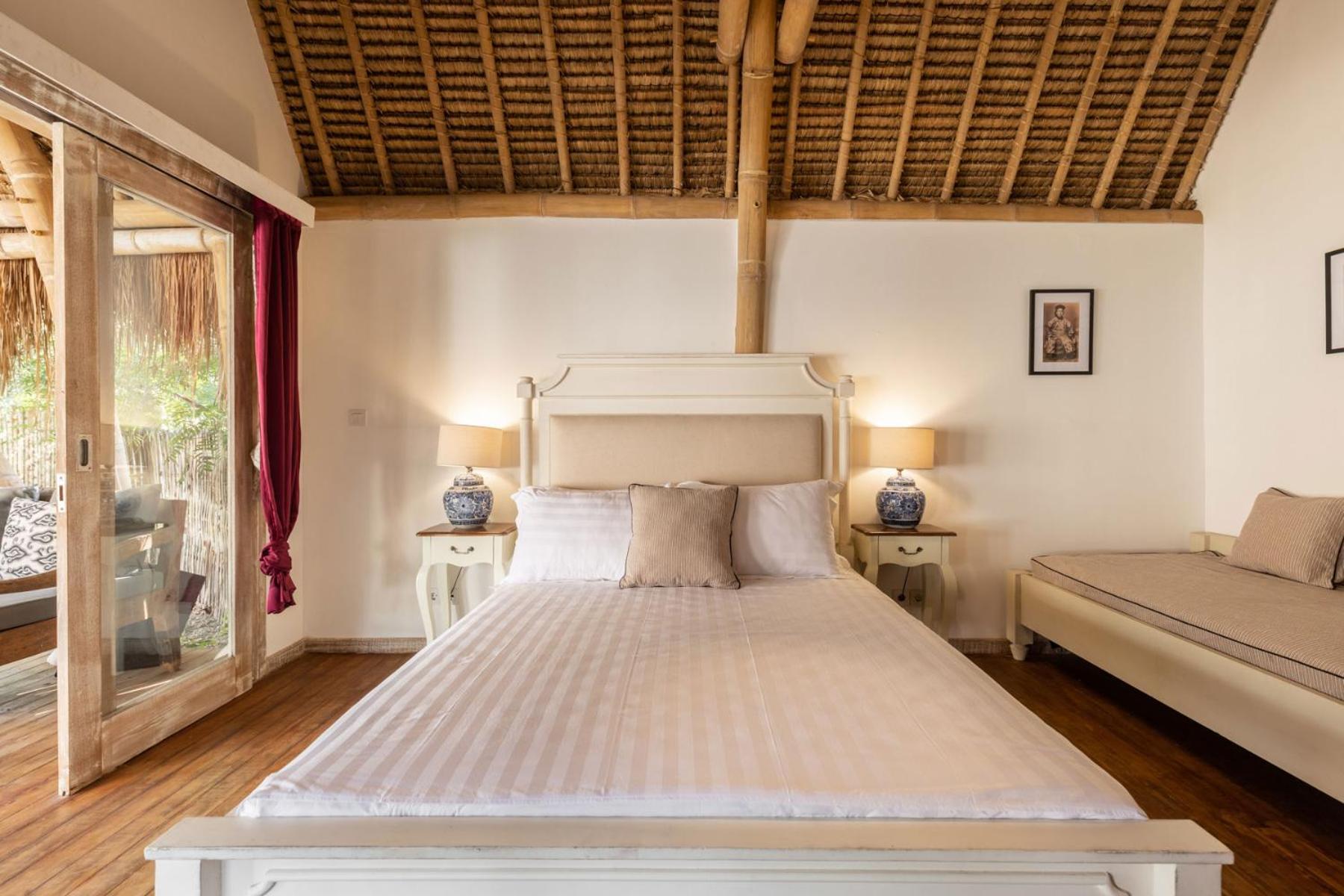 Amahelia Luxury Resort & Restaurant - Gili Asahan Exteriör bild